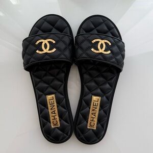 Chanel Slide Sandals Quilted Lambskin Size 38